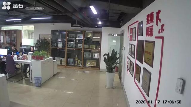 看家护院，看看高端的萤石C6Wi云台摄像机如何玩出新花样