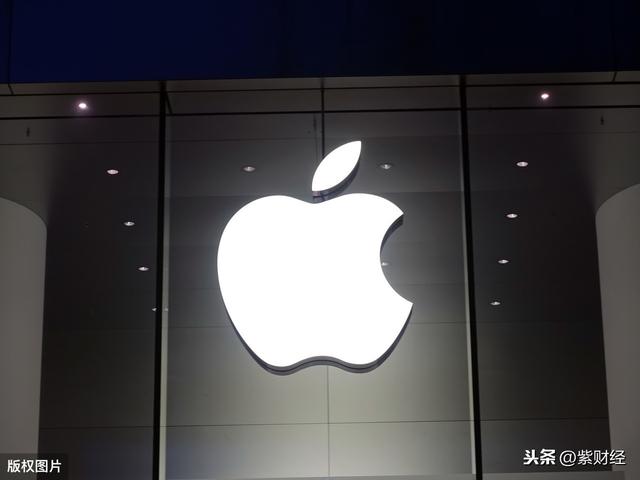 曾是比尔·盖茨劲敌，如今市值只有微软零头，IBM能否自我救赎？