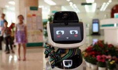 马云：机器人正在抢走你的工作？记住3点，才能不被机器人赶下台