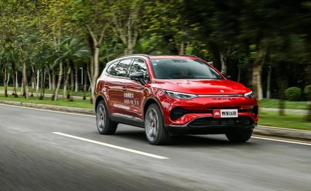 腾势X大测评：奔驰设计+比亚迪平台，真正实力如何？