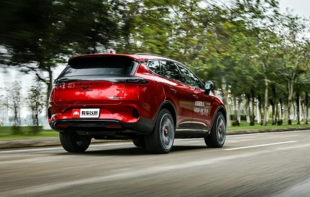 腾势X大测评：奔驰设计+比亚迪平台，真正实力如何？