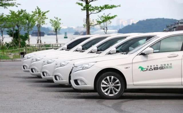 每年烧掉几十亿，国家为何还要强推新能源汽车？