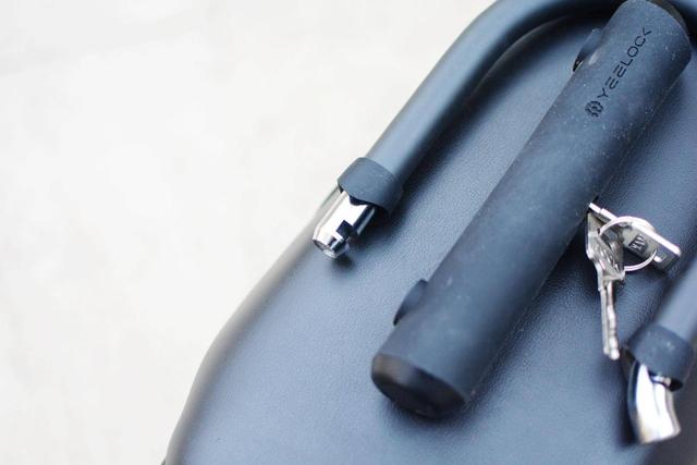 花了5000买的小牛电动，终于敢骑出门了！易锁宝智能蓝牙U型锁