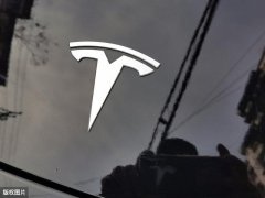 全球裁员、无薪休假！特斯拉开启疯狂自救模式