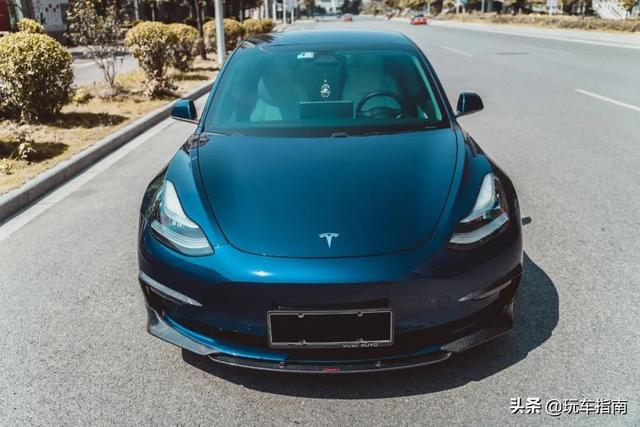30多万的特斯拉太低调？车主花2万升级套件，跑车味道就出来了