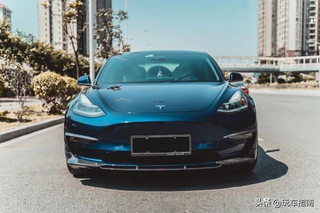 30多万的特斯拉太低调？车主花2万升级套件，跑车味道就出来了