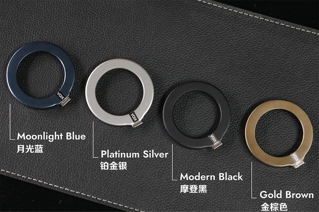 一款内嵌耳机的智能手表，独有的嵌入技术，让生活是智能的简约化