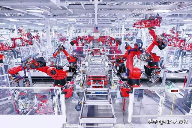 当无人工厂遇上5G：智能时代下无人工厂真的没人了吗？