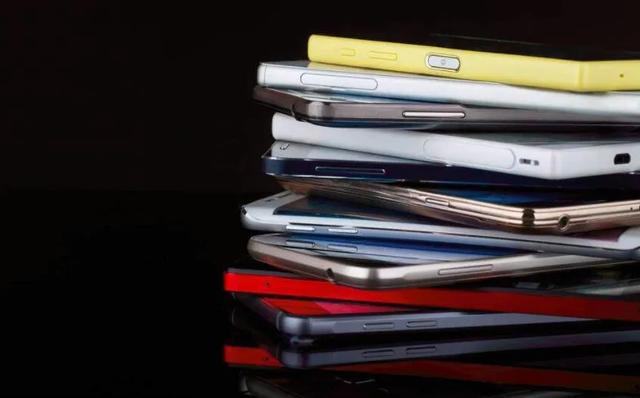 想不到诺基亚“堕落”成这个样子