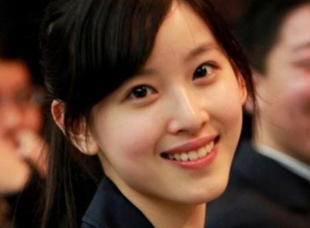 刘强东突然宣布，一切来得如此之快！网友评论炸锅：心疼章泽天！