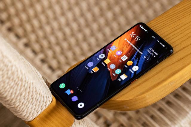 5G频段有什么用？iQOO 3支持5G六频段，多国5G随时享