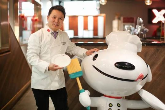 刘强东“离开”公司，网友说很“明智”，他那晚“花了”多少钱