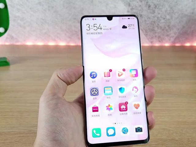 最值得入手的3款小屏旗舰，性能和颜值兼具，用了就不想换