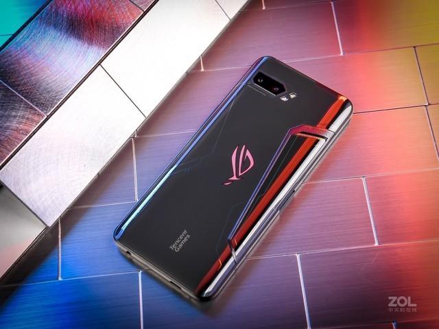 京东购5G新机享好礼 iPhone抢券下单最高省1600