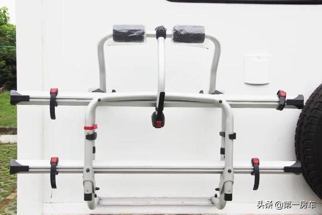 万字详解，诺亚方舟2020款新能源房车，两室一厅旅居生活不缺电！