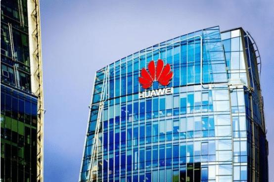 美国露馅了！自己技术不行就窃取华为专利成果，美网友：丢人现眼