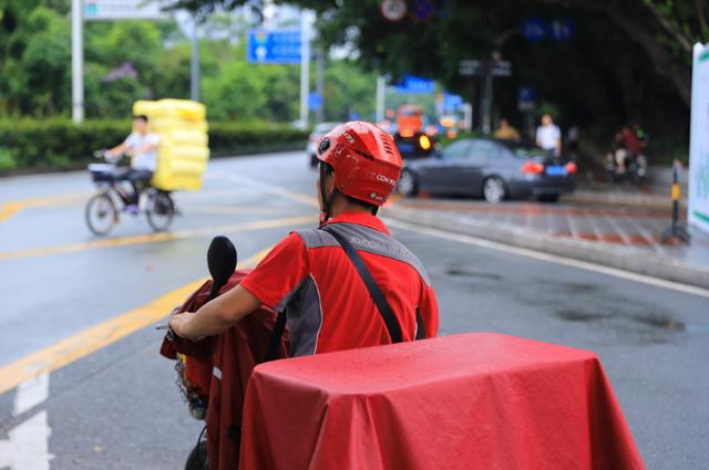 毁灭你，但与你无关！美团的“电商首战”一招致胜！