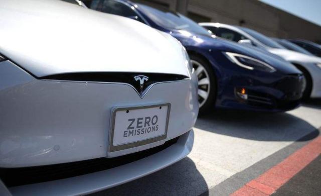 为啥开惯了特斯拉回不去油车了？在线等 挺急的