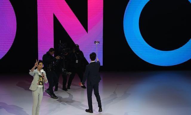 “伪”骁龙和“假”麒麟：荣耀手机在“谐音梗”营销中越走越远