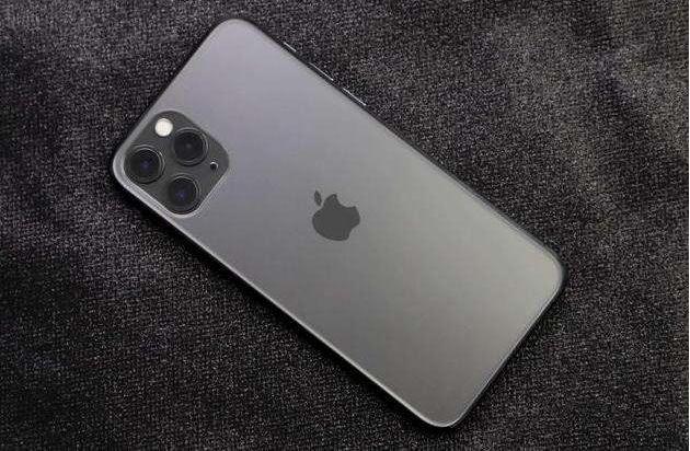入手 iPhone 11后最大的感触"好坏分明"，能接受的话，问题不大！