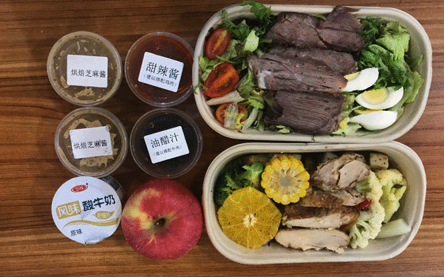 食堂江湖的顶级对决，每个公司都不差钱