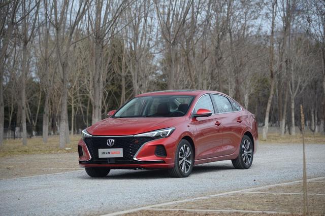 3月轿车销量出炉，两款自主车型上榜，BBA不敌特斯拉？