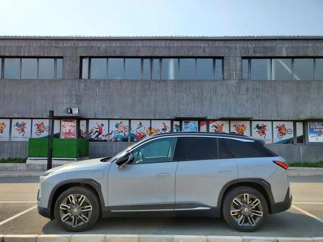 试驾了四天蔚来ES6，深深感觉到“油车比电车香”已经是老黄历了