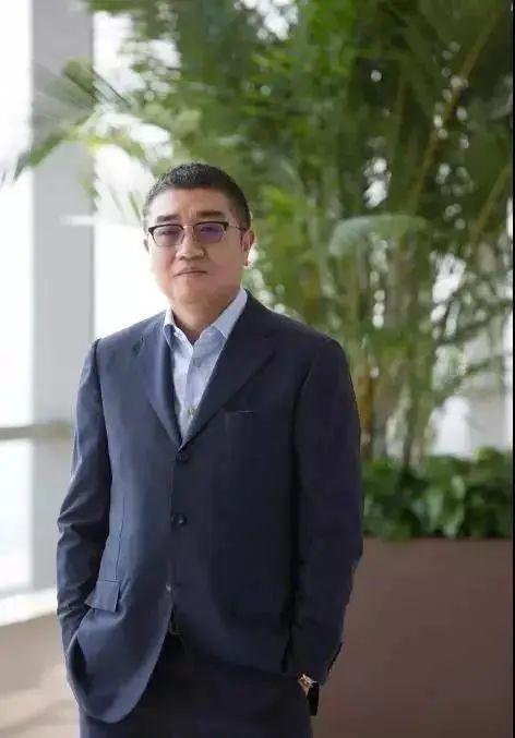 京东二把手「徐雷」：最怕不正经的人，背地里拼命死磕