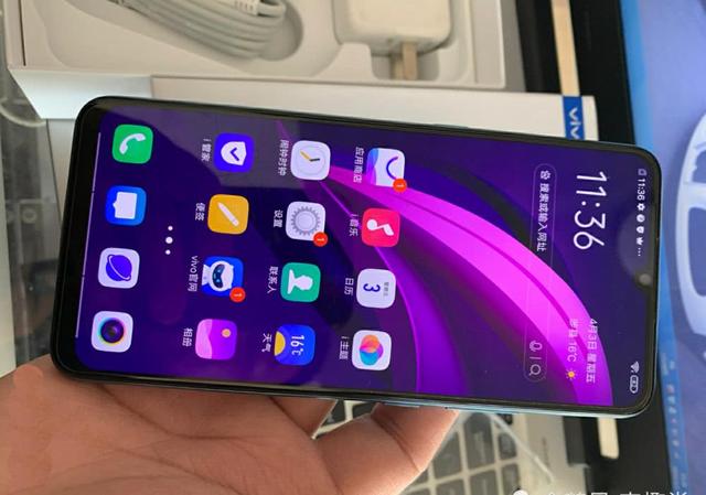 4500电池＋256GB内存？跌至1598，网友：阔以阔以