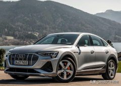 奥迪也拼了！新车比特斯拉酷炫，长超4米9+6块液晶屏，爆408马力