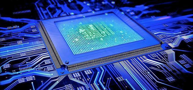 芯片之争，谁主沉浮？华为高调宣布：我来了！