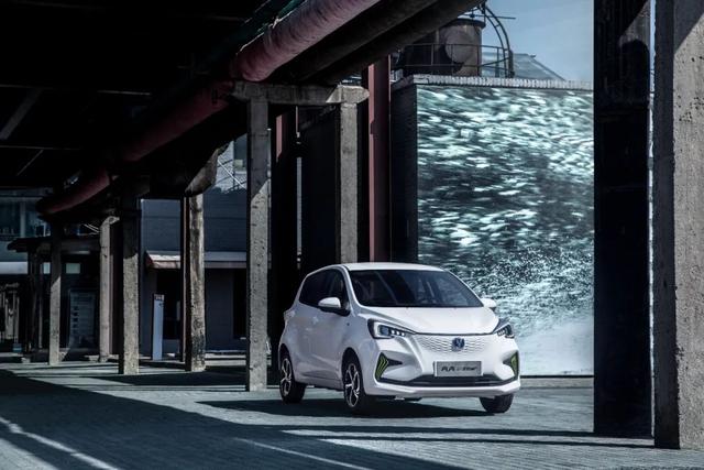 长安、上汽、吉利等自主车企纷纷出招，小微型电动车卷土重来？