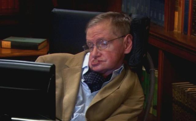 60%受访者担心机器人影响，人工智能威胁论也有，超人比人类强？