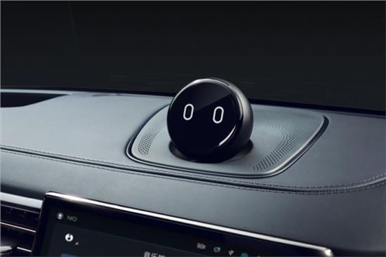 蔚来ES8一键加电,解锁代客加电,无接触补能