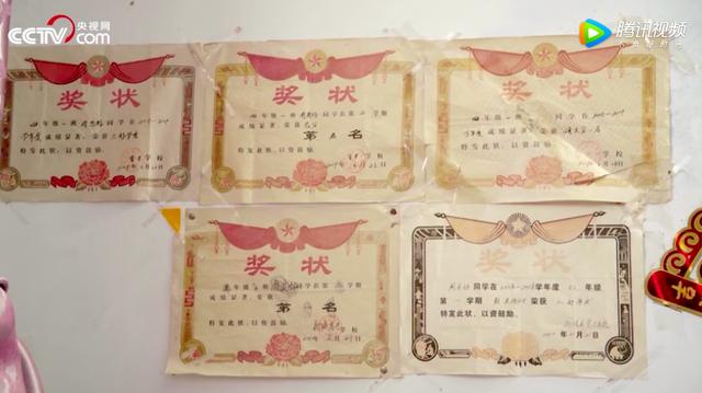 拿到阿里云客服工号的那一刻：“世界，真的把我当正常人了”