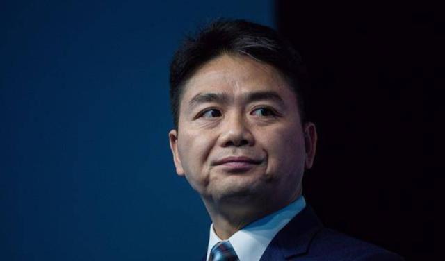 刘强东彻底失势？徐雷上任后京东2次爆发，网友：反其道而行之！