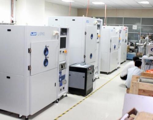 美国花3亿美元收购了中国一个芯片公司，中国应该怎么应对？