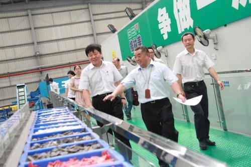 低调的中国科技巨头，靠处理电子垃圾，建成市值200亿的商业帝国