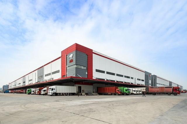 疫情之下见真章！马云认为注定失败，三个月却让刘强东净赚35亿！