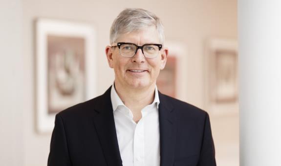 爱立信鲍毅康：从中国运营商获更大市场份额，证明我们领先