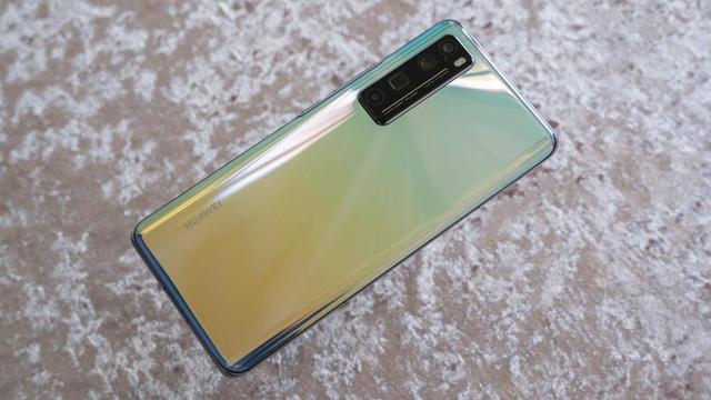 华为nova7 Pro精美图赏 优雅低调的时尚单品