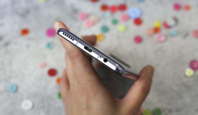 不在独有辨识度的华为Mate30，证明了是真的香！