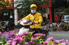 终于有人说清楚了，霸道蛮横的美团，为何向商家们妥协？