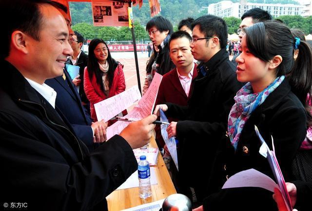 阿里巴巴绩效考核制度，简单到不可思议；员工死心塌地跟你干