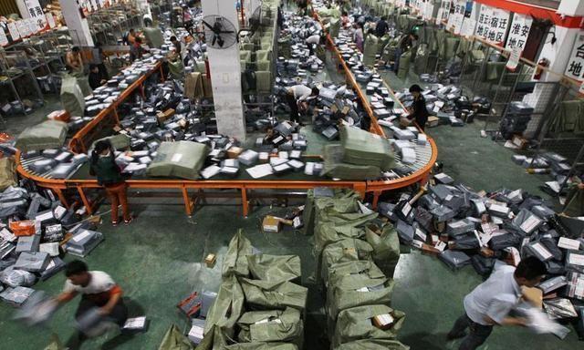 为什么拼多多、淘宝上几块钱的东西也包邮？卖家难道不用挣钱吗