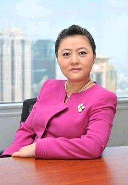 刘强东和陌生美女畅谈4小时，获得200万美金，网友：东哥真行！