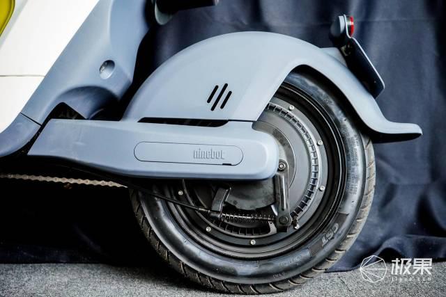 5000块“风火轮”+特斯拉黑科技！"一屁启动”说走就走