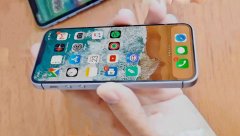 新iPhoneSE首发开箱：真实体验差劲、它并不值得