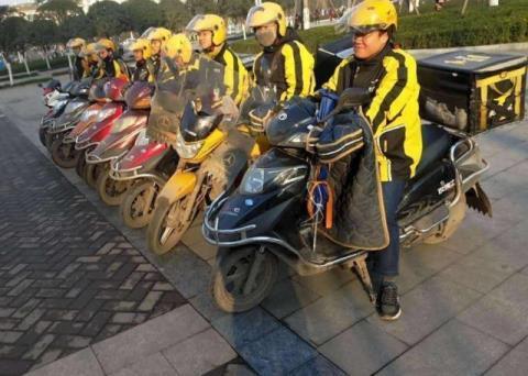 为什么越来越多的外卖小哥，不愿送外卖了？原因有3点，望周知！