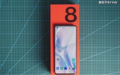 一加8Pro对比Find X2 Pro：相差1000元，这配置差距不值得？